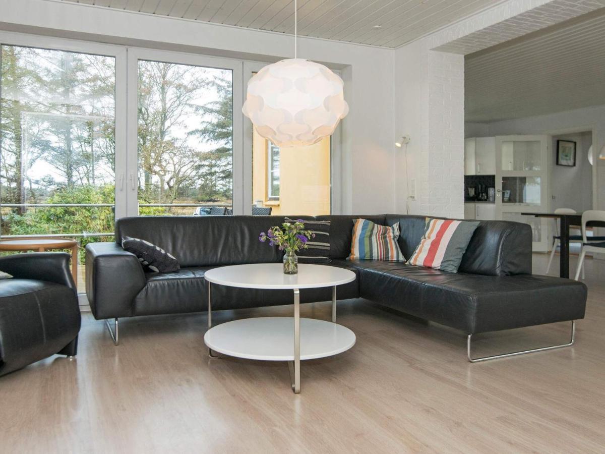 10 Person Holiday Home In R M Bolilmark 외부 사진